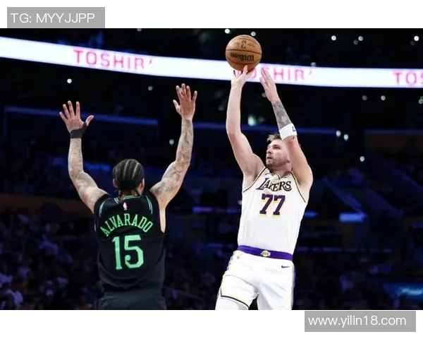 鹈鹕与湖人激战正酣360直播带你全程体验精彩瞬间