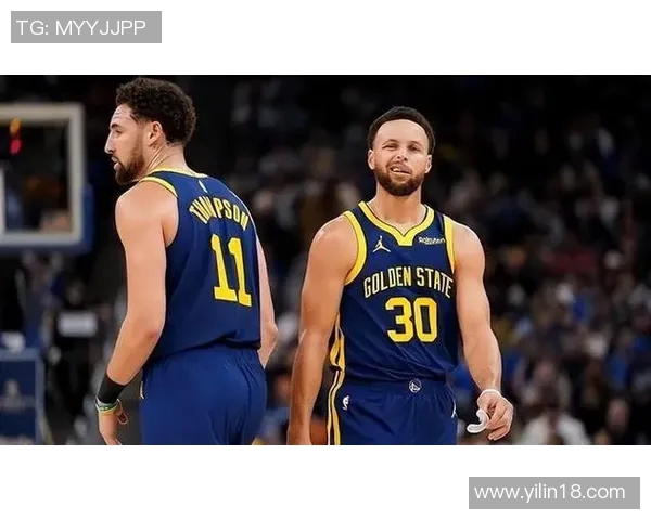 赛火箭对阵勇士精彩比分直播全程追踪与赛况分析 赛火箭对阵勇士精彩比分直播全程追踪与赛况分析